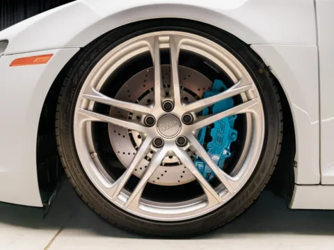 More photos of 2008 Audi R8 4.2 at HyperCars, IN