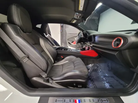 Another view of 2018 Chevrolet Camaro SS for sale in New Albany, IN at HyperCars