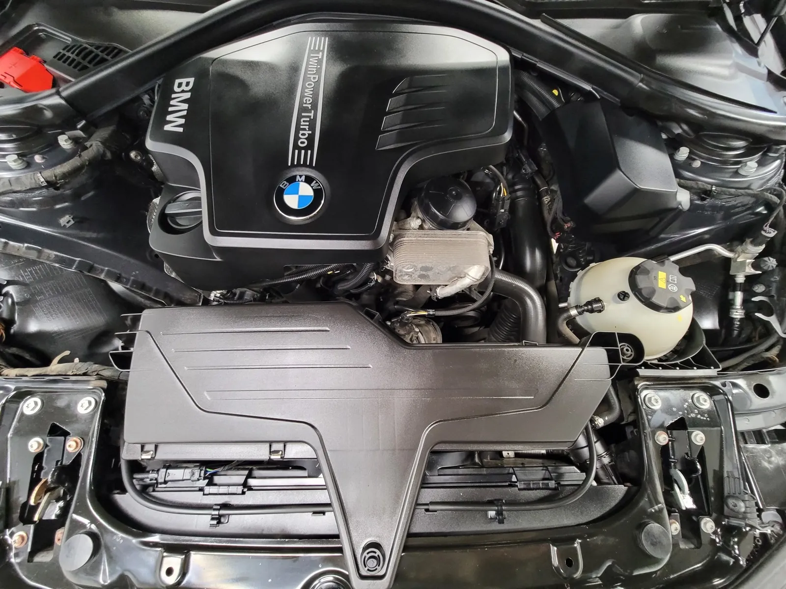 Another view of 2016 BMW 3 Series 328i xDrive for sale in New Albany, IN at HyperCars