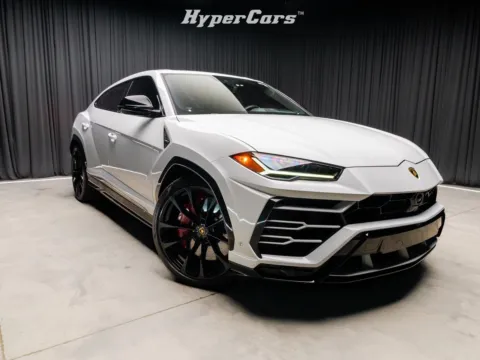 White 2021 Lamborghini Urus for sale in New Albany, IN