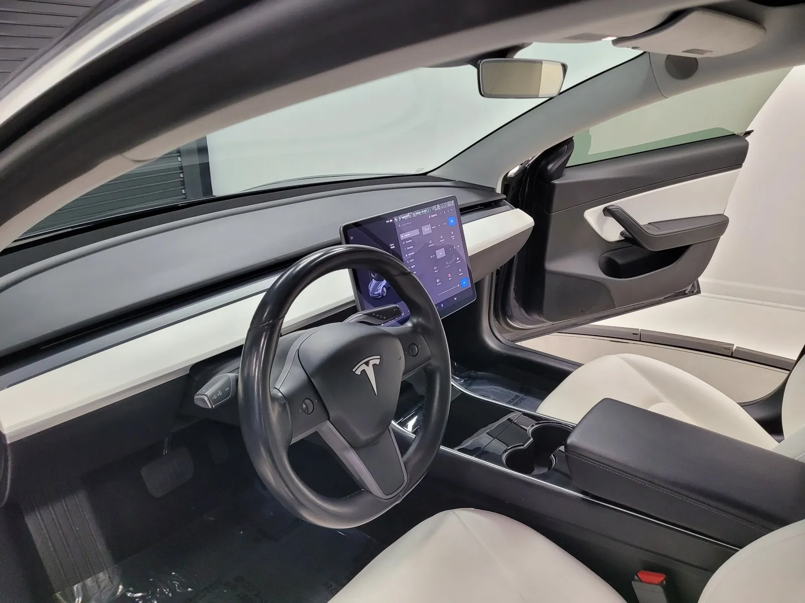 Another view of 2018 Tesla Model 3 Long Range for sale in New Albany, IN at HyperCars