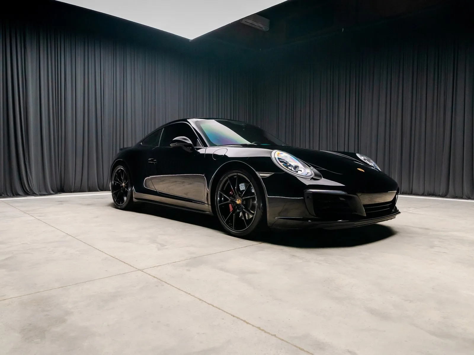 Photos of 2018 Porsche 911 Carrera 4S for sale in New Albany, IN at HyperCars