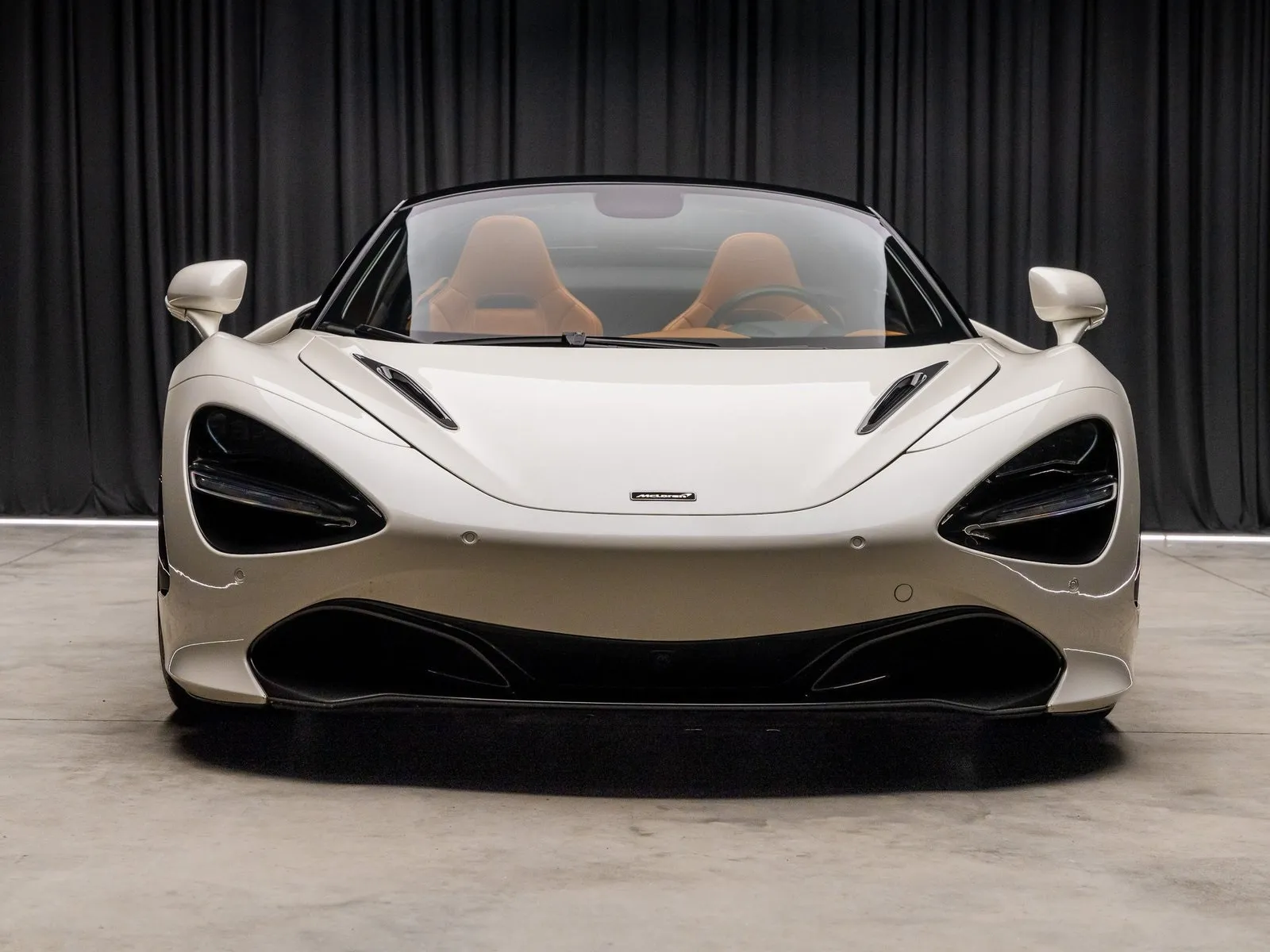 Photos of 2020 McLaren 720S Luxury for sale in New Albany, IN at HyperCars