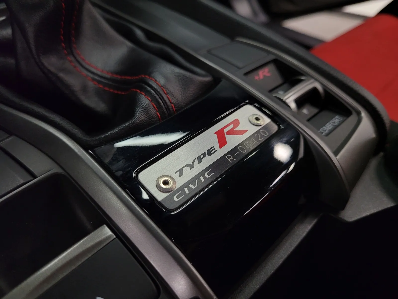 More photos of 2017 Honda Civic Type R Touring at HyperCars, IN