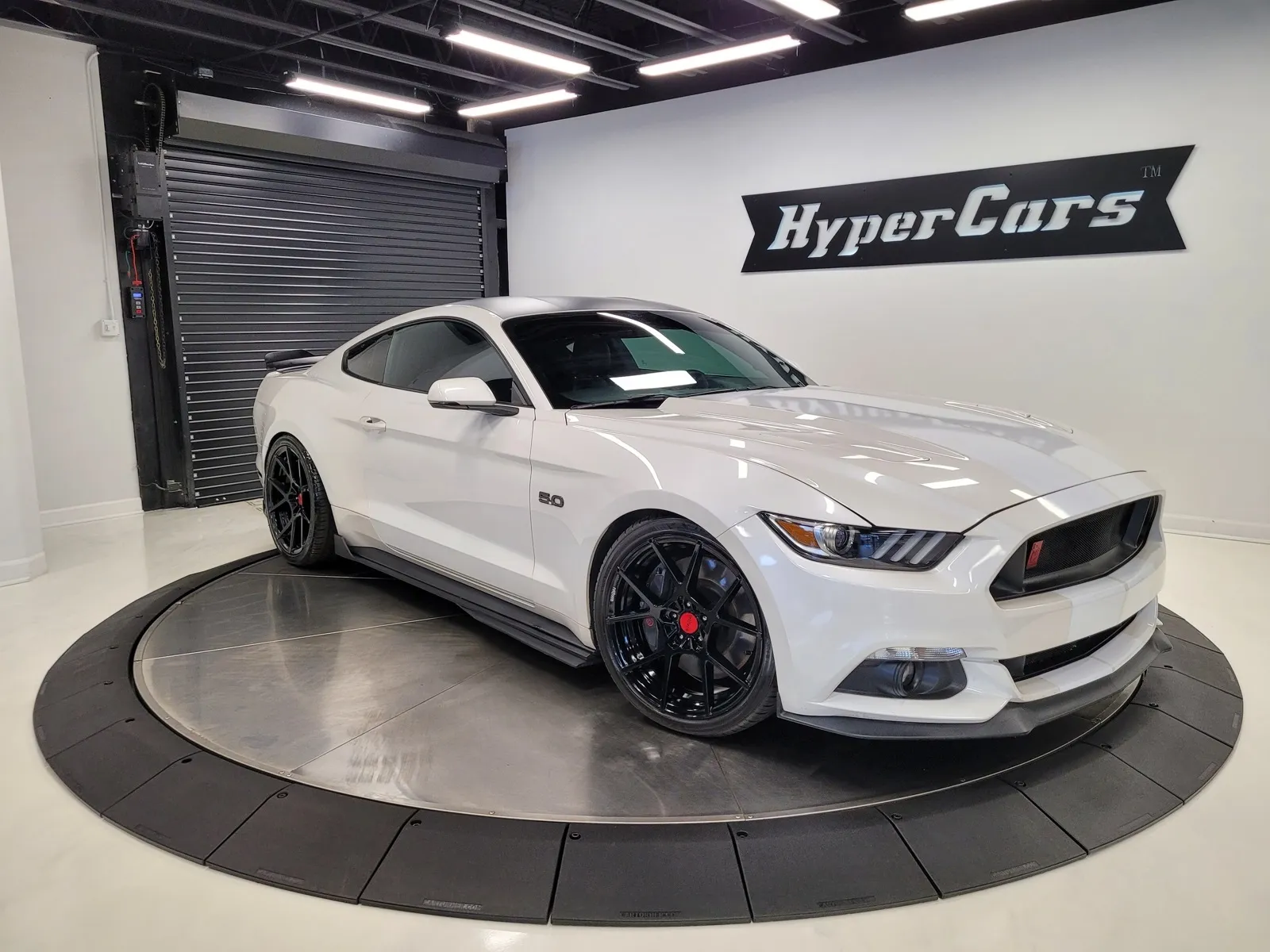White 2017 Ford Mustang GT Premium for sale in New Albany, IN