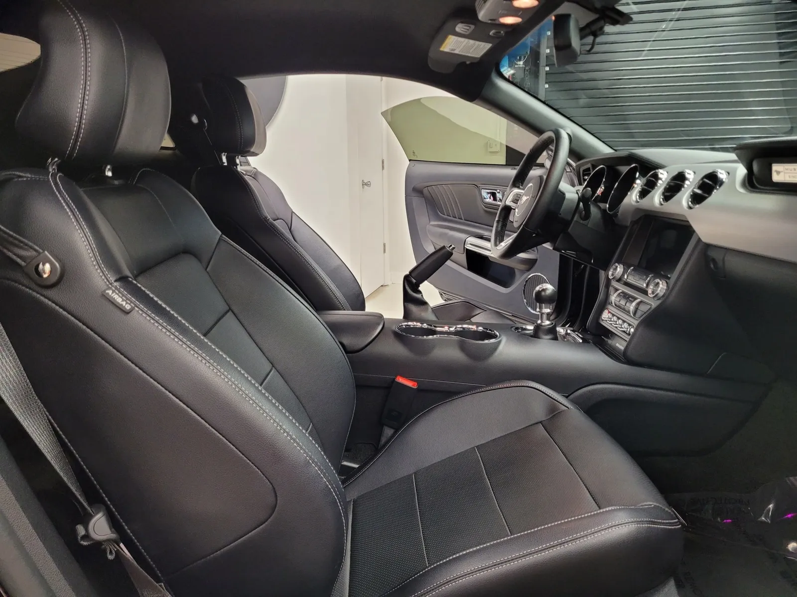 Photos of 2016 Ford Mustang GT Premium for sale in New Albany, IN at HyperCars