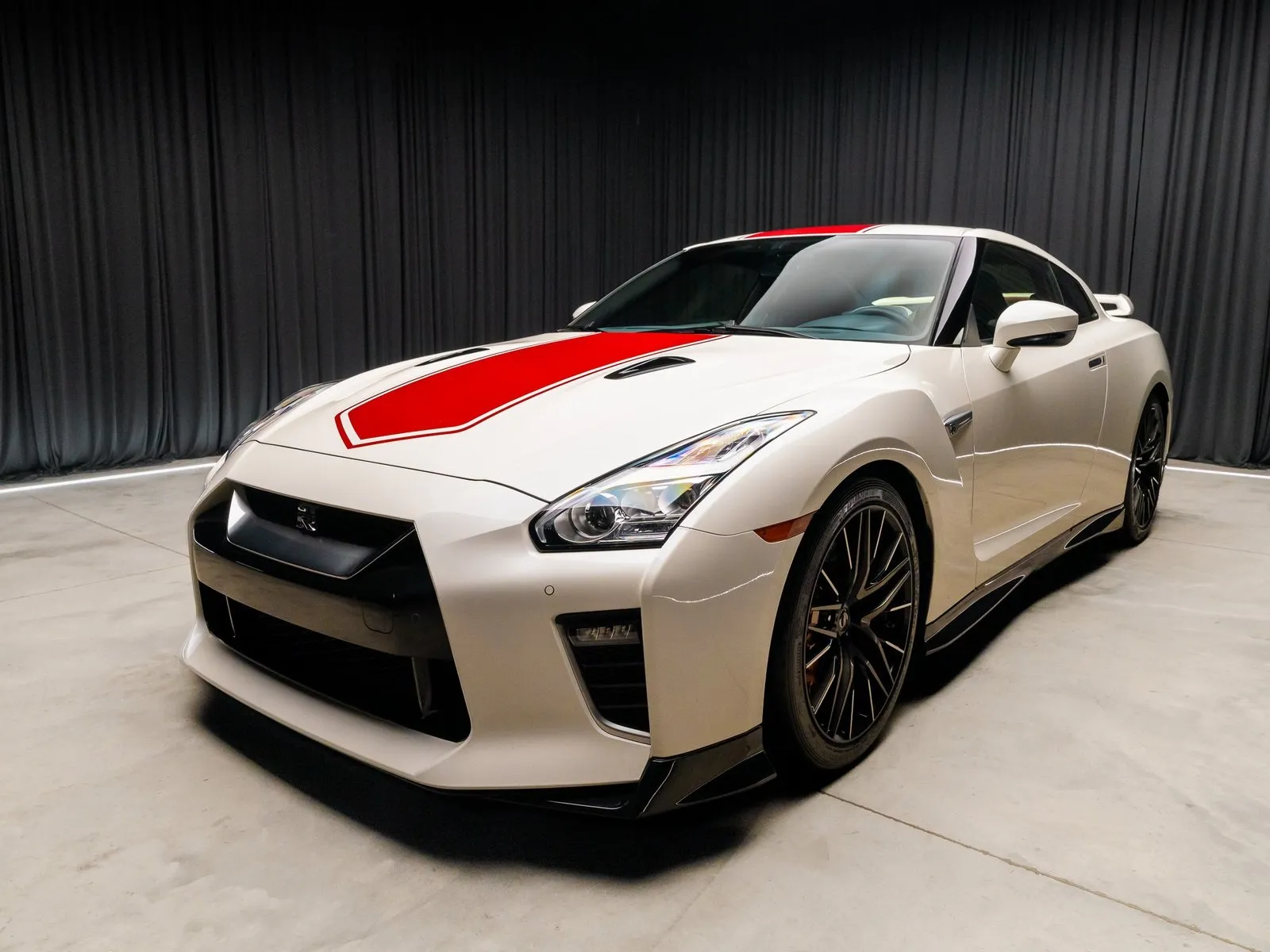 More photos of 2020 Nissan GT-R Premium at HyperCars, IN