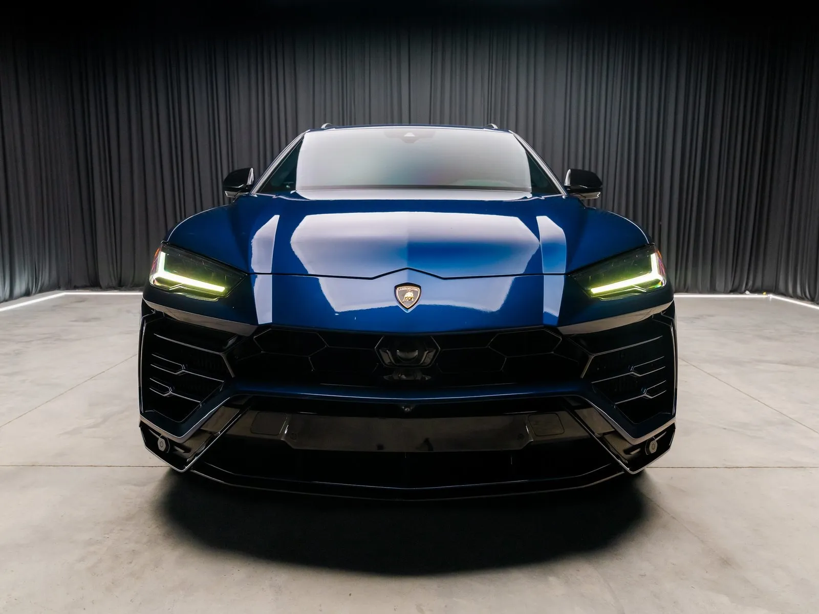 More photos of 2019 Lamborghini Urus at HyperCars, IN