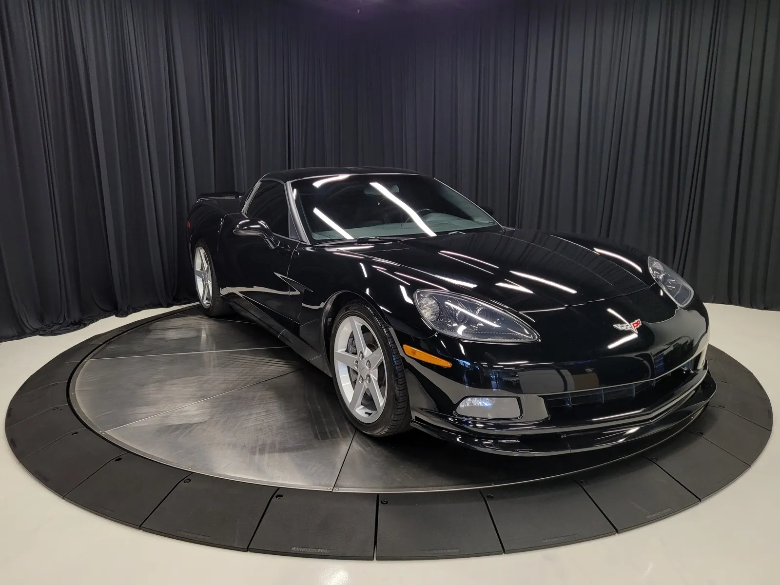 More photos of 2007 Chevrolet Corvette at HyperCars, IN
