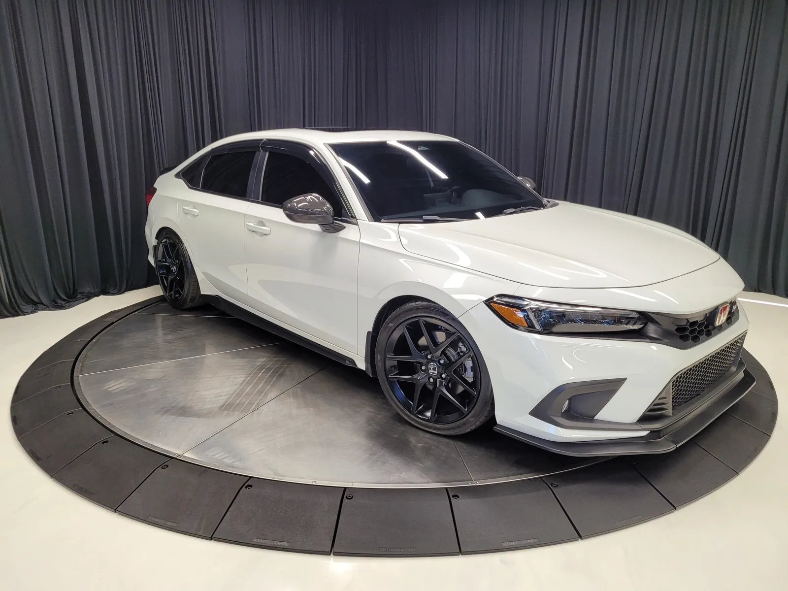 White 2024 Honda Civic Si for sale in New Albany, IN