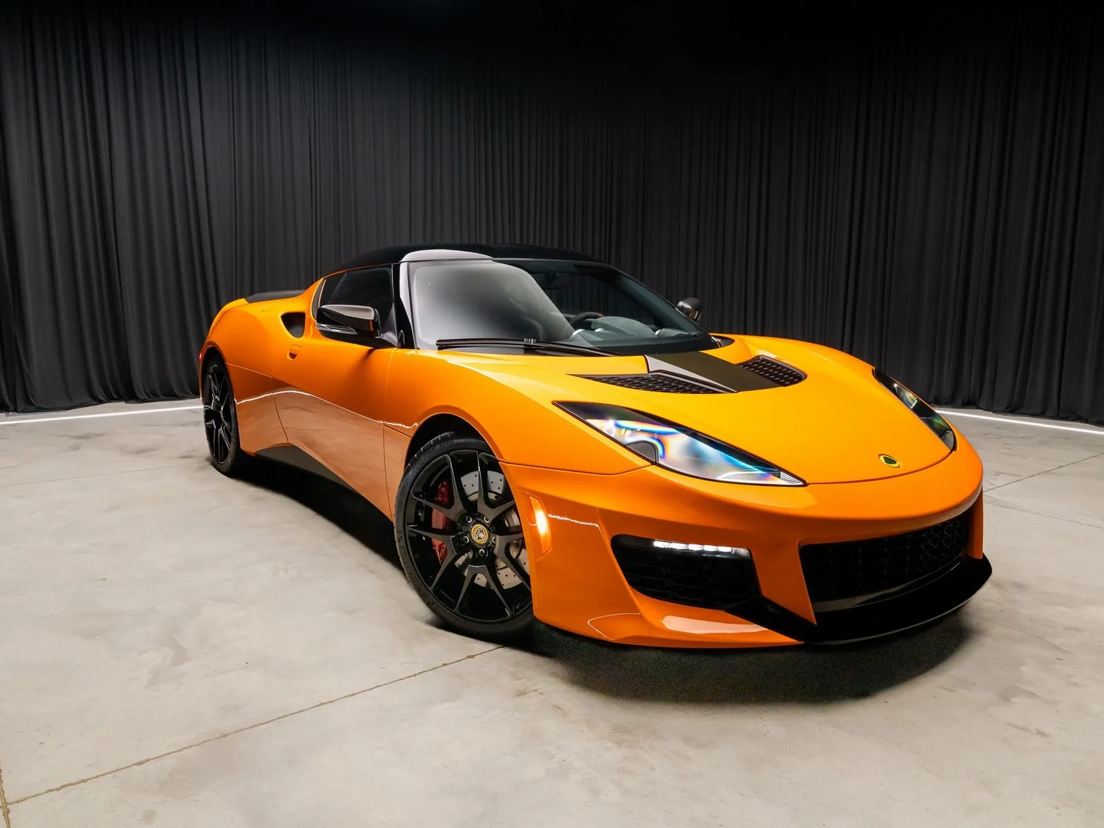 Photos of 2017 Lotus Evora 400 for sale in New Albany, IN at HyperCars