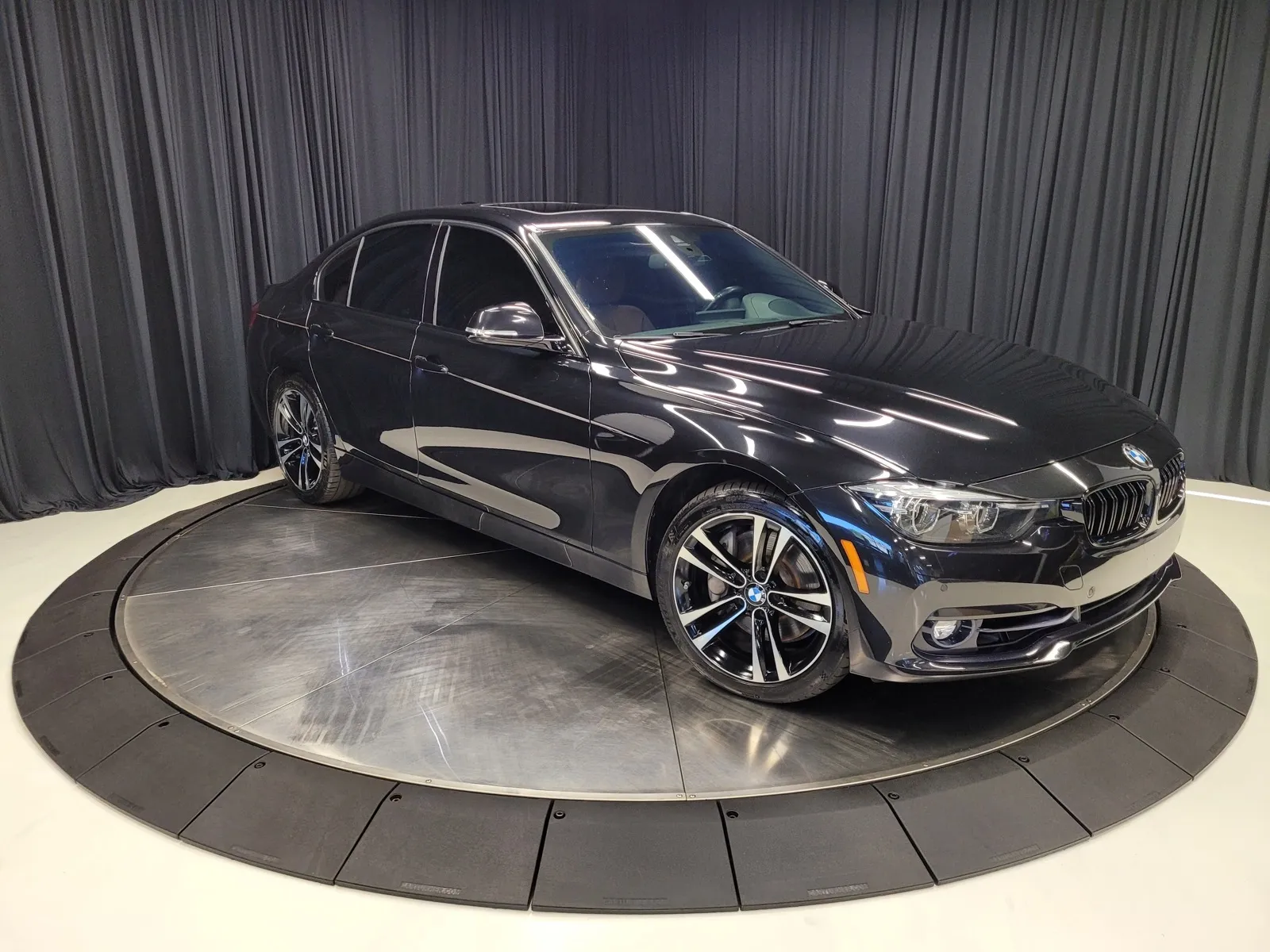 Black 2018 BMW 3 Series 340i for sale in New Albany, IN