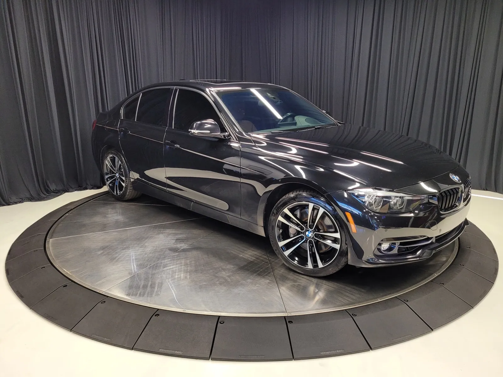 More photos of 2018 BMW 3 Series 340i at HyperCars, IN