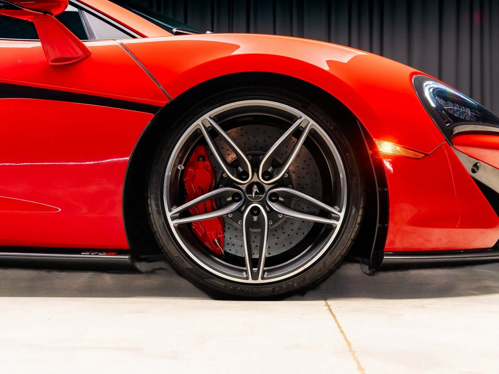 Photos of 2019 McLaren 570S for sale in New Albany, IN at HyperCars