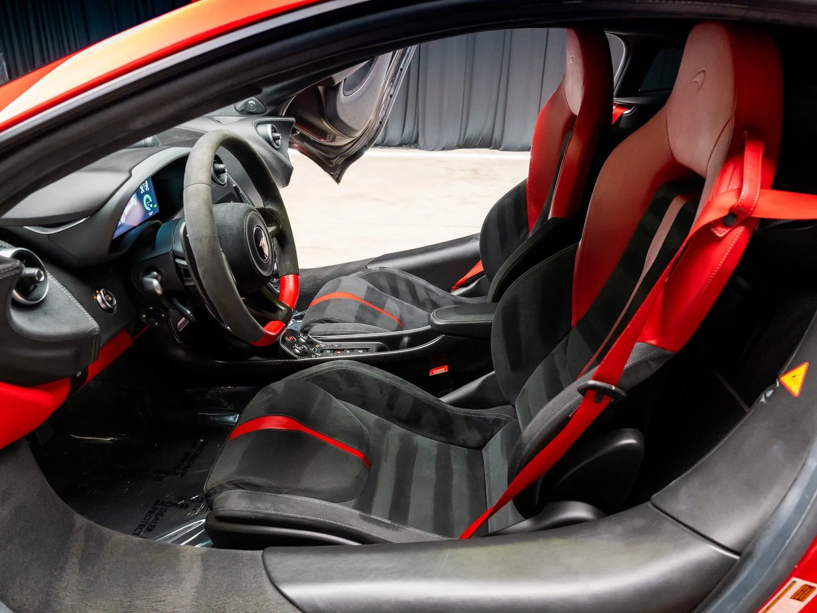 More photos of 2019 McLaren 570S at HyperCars, IN