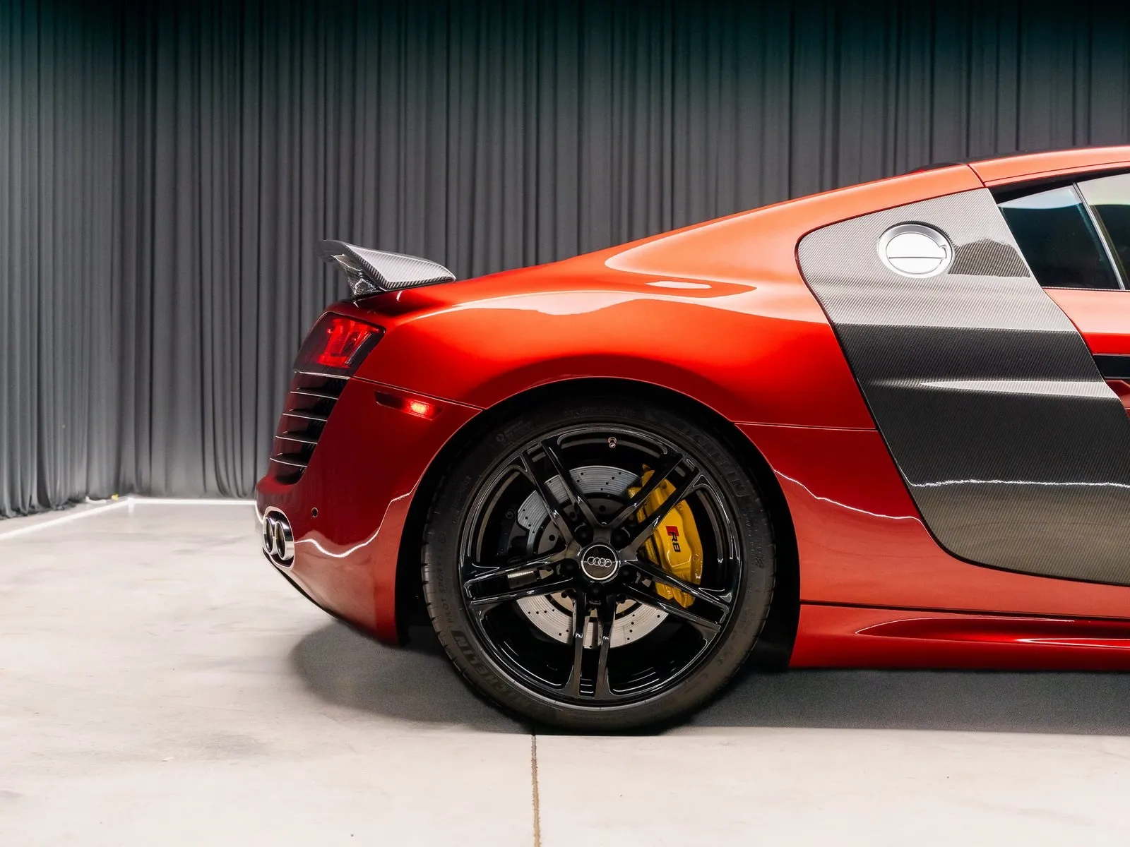 Another view of 2012 Audi R8 4.2 for sale in New Albany, IN at HyperCars