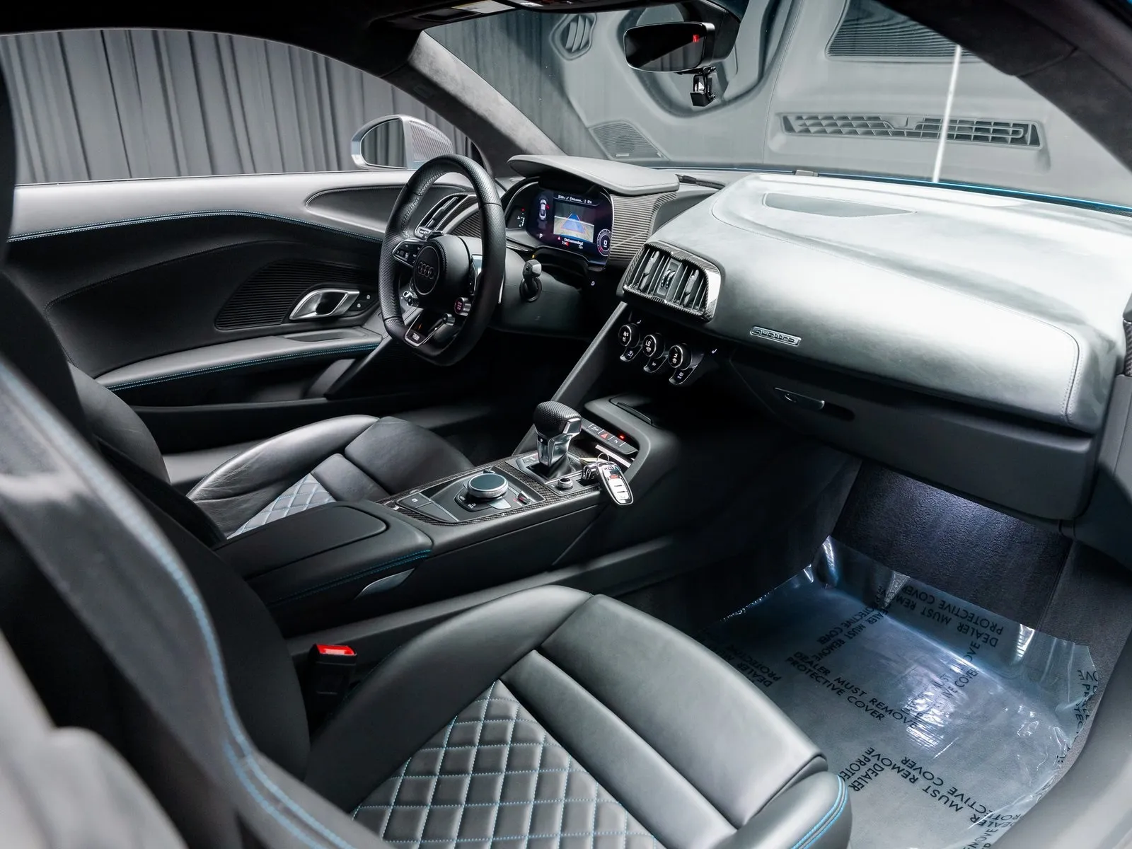 More photos of 2018 Audi R8 5.2 Plus at HyperCars, IN
