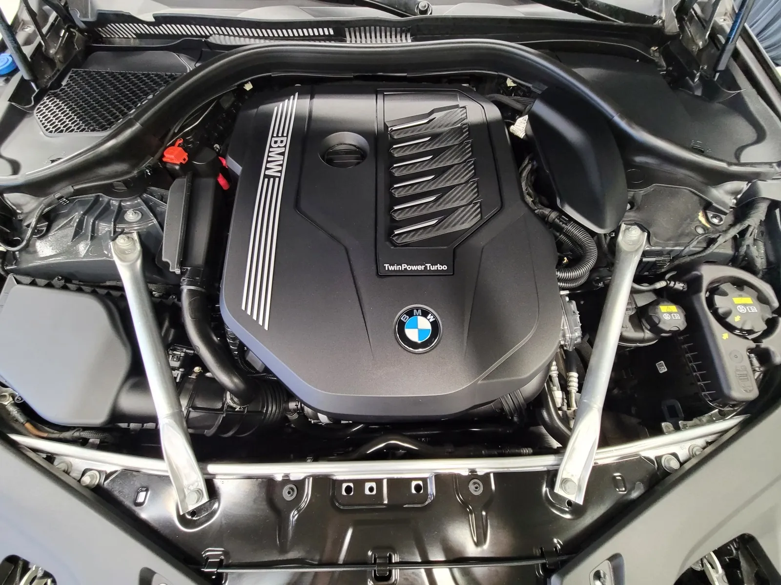 Another view of 2022 BMW 8 Series 840 for sale in New Albany, IN at HyperCars