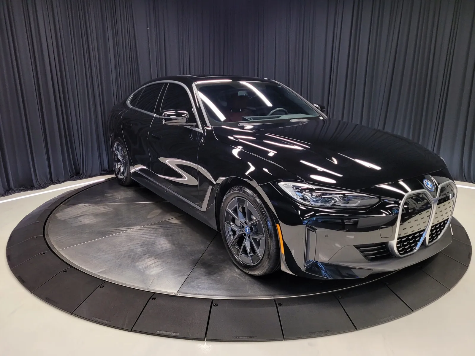 More photos of 2023 BMW i4 eDrive40 at HyperCars, IN
