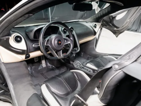 More photos of 2016 McLaren 570S at HyperCars, IN