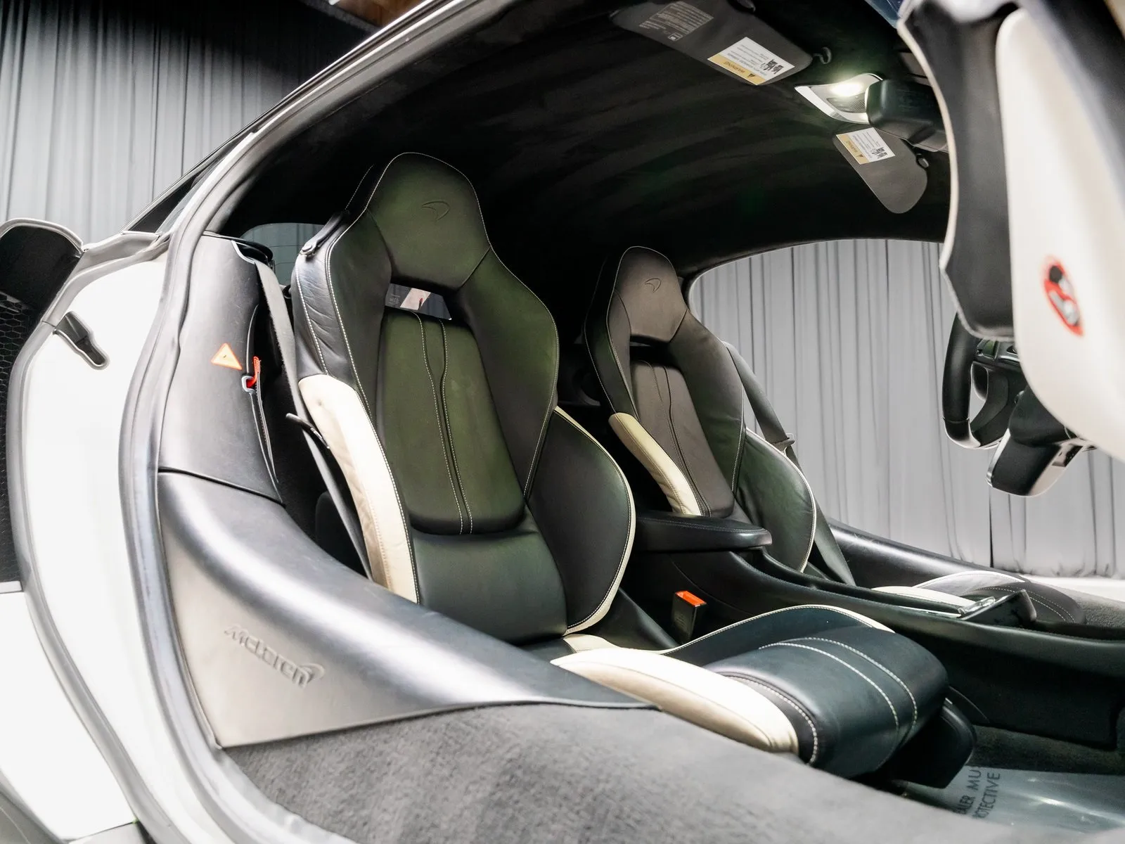 More photos of 2016 McLaren 570S at HyperCars, IN