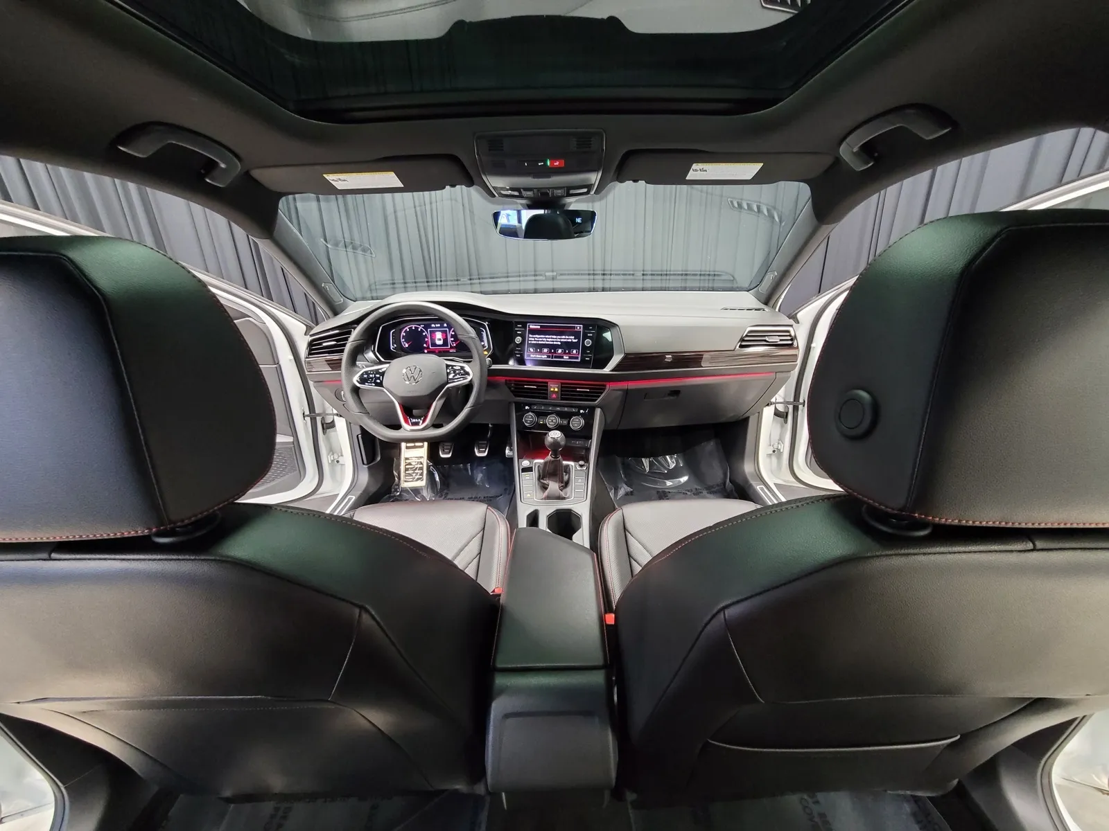 Photos of 2022 Volkswagen Jetta GLI 2.0T Autobahn for sale in New Albany, IN at HyperCars