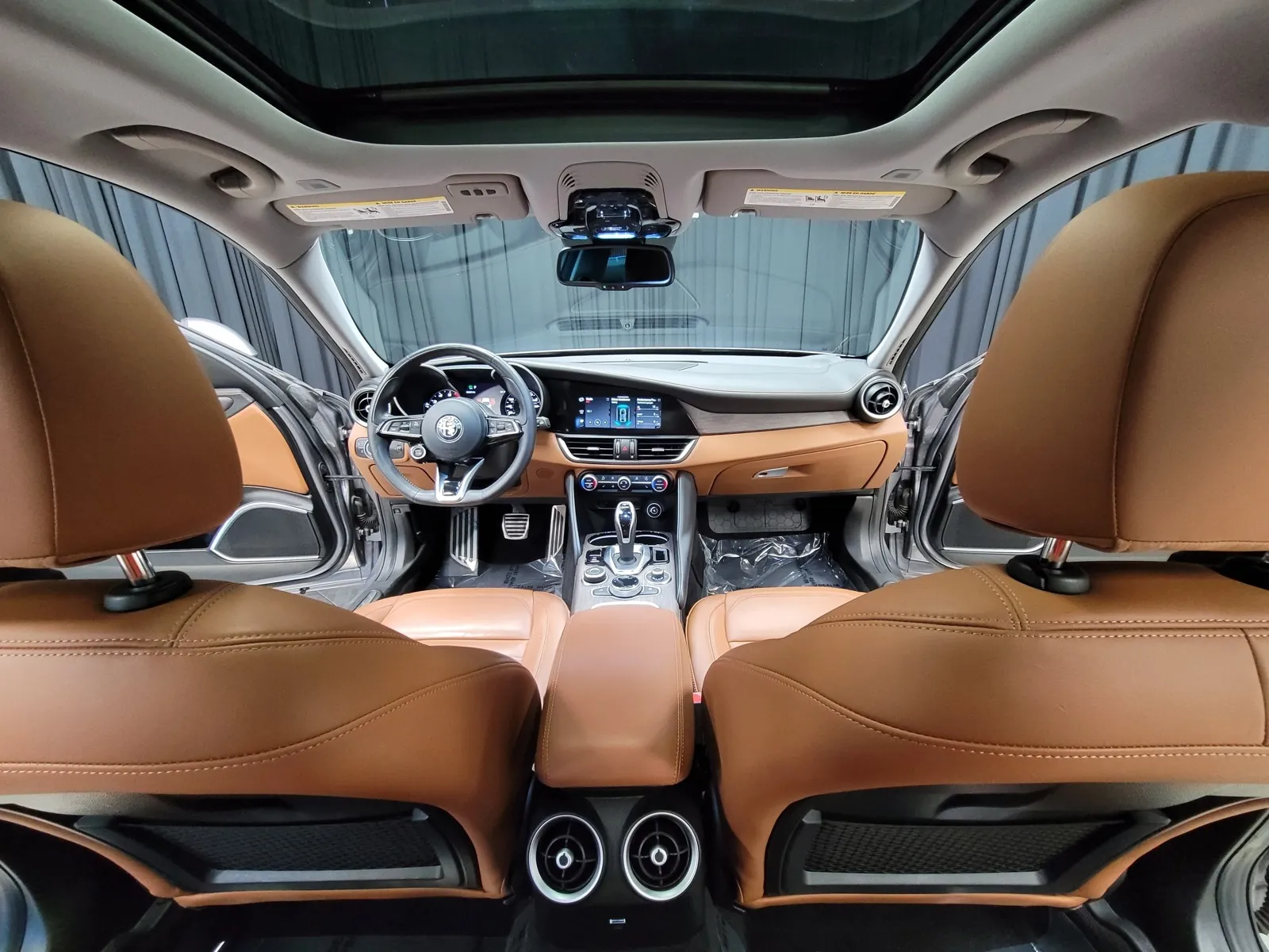 Photos of 2020 Alfa Romeo Giulia Ti for sale in New Albany, IN at HyperCars