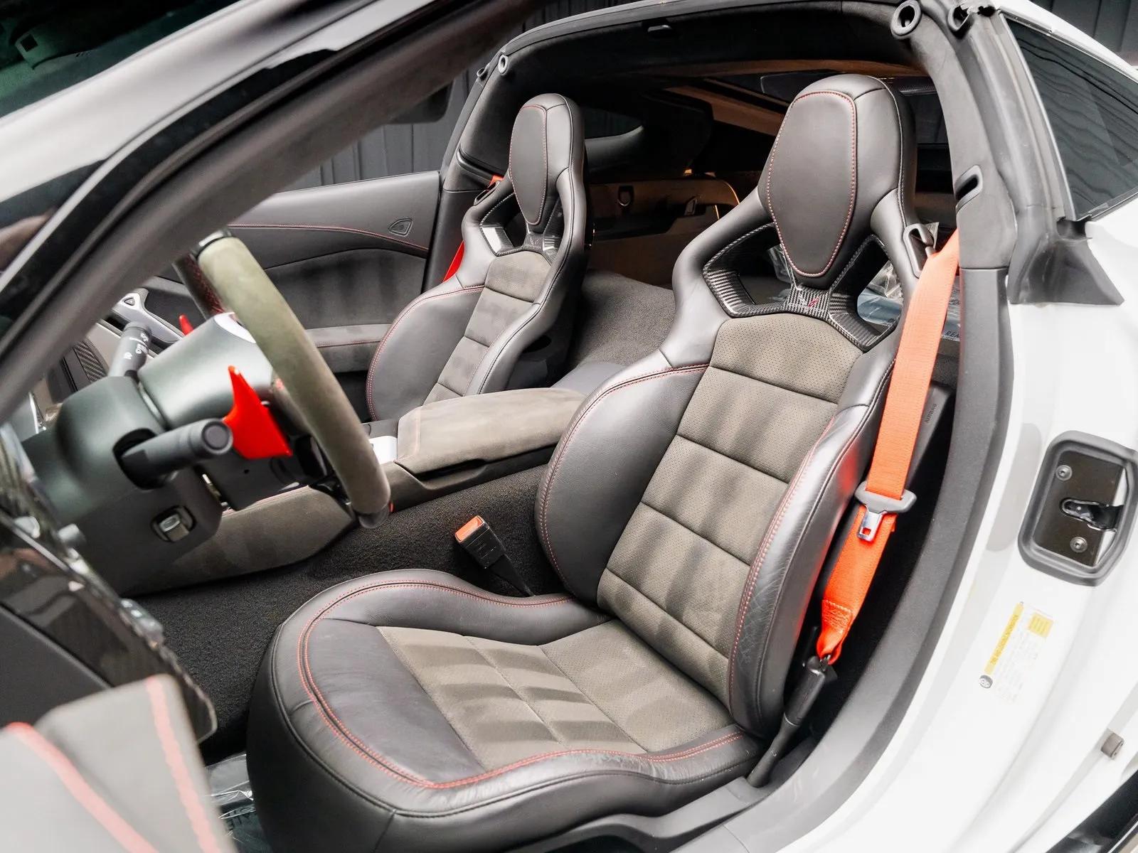 More photos of 2019 Chevrolet Corvette ZR1 at HyperCars, IN