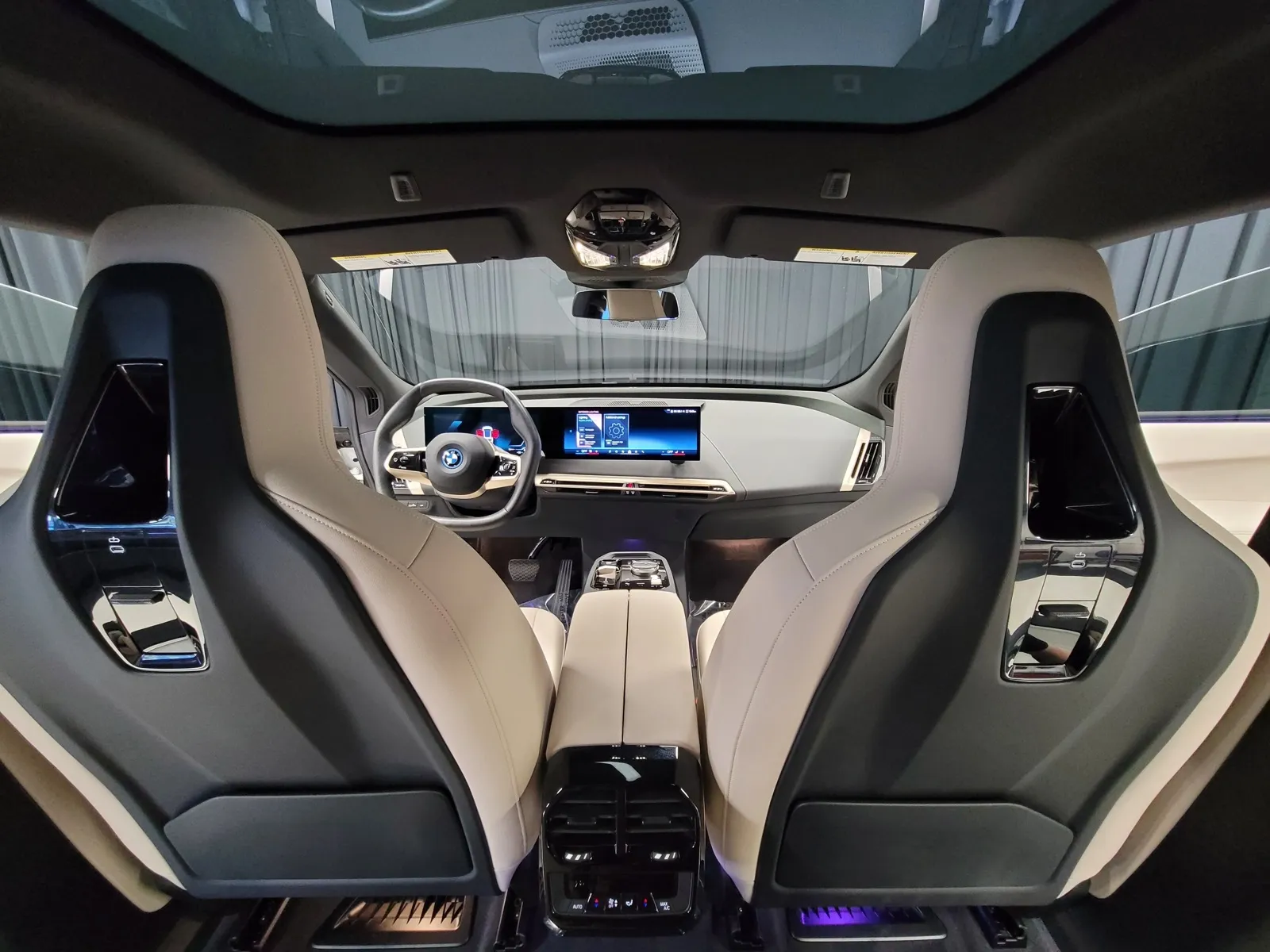 Photos of 2025 BMW iX xDrive50 for sale in New Albany, IN at HyperCars