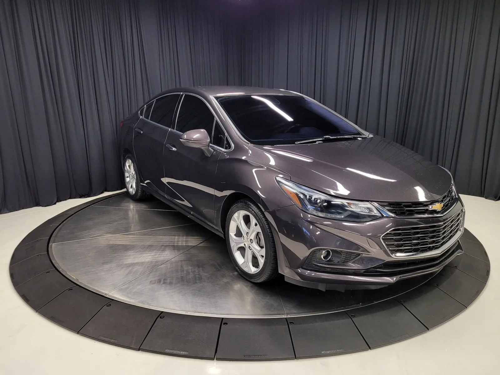 More photos of 2017 Chevrolet Cruze Premier at HyperCars, IN