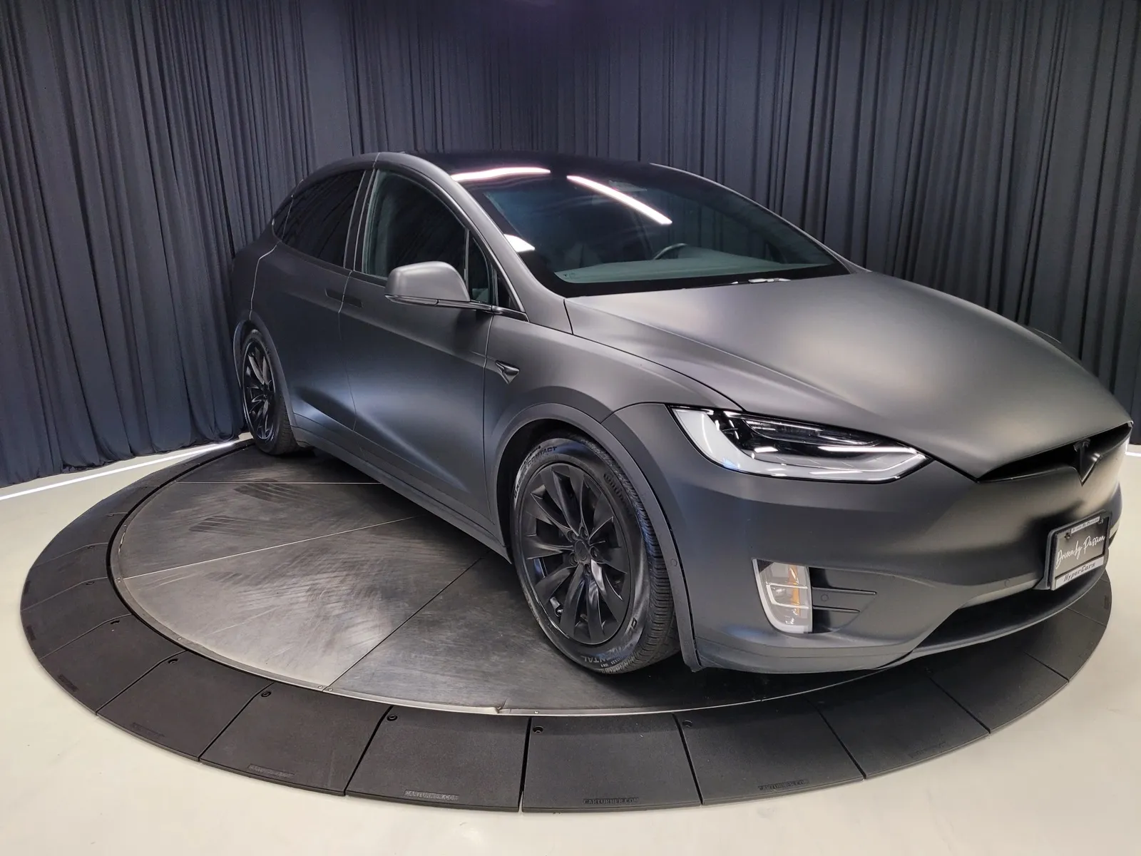 More photos of 2021 Tesla Model X Long Range at HyperCars, IN