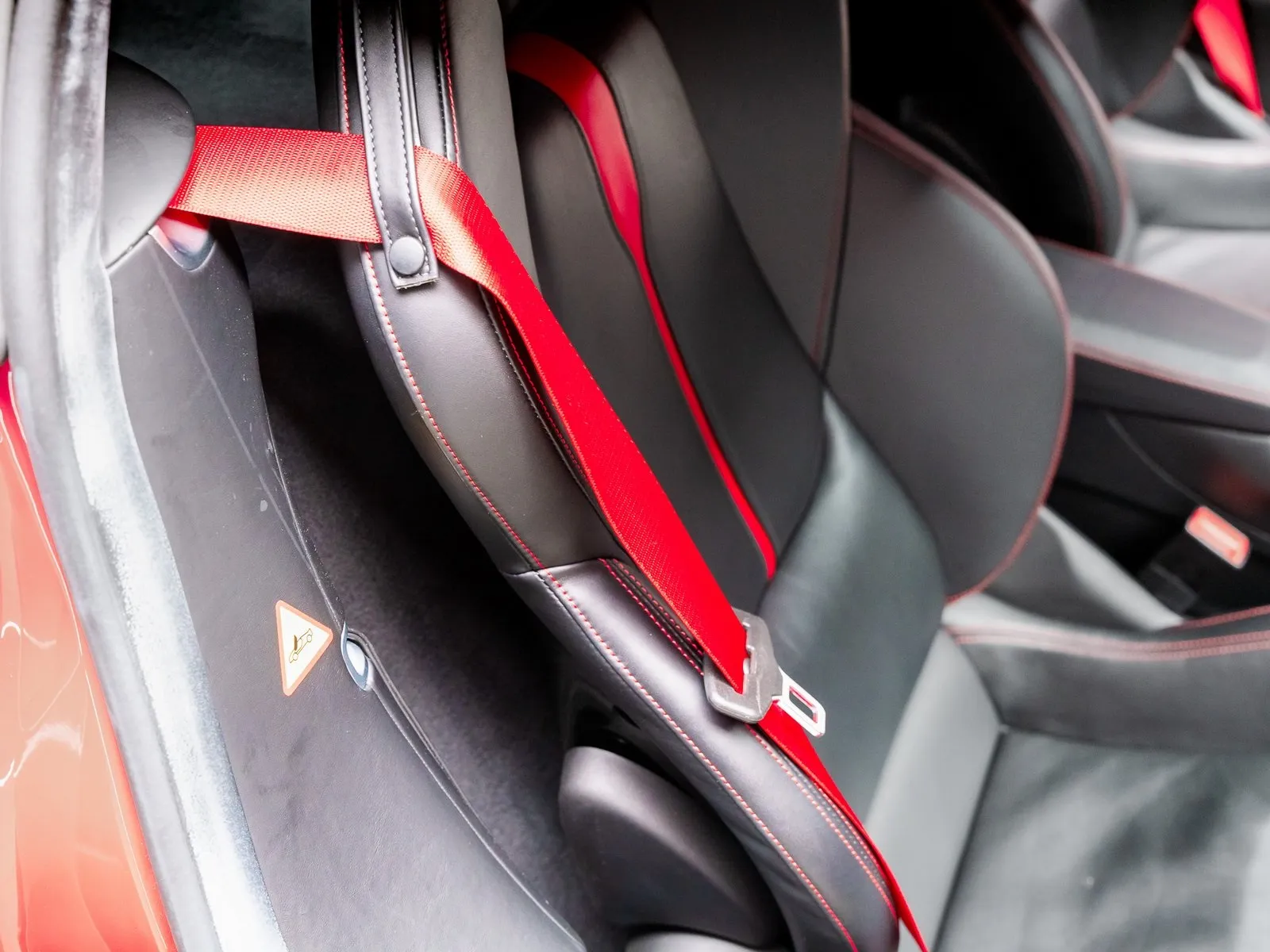 More photos of 2017 McLaren 570S at HyperCars, IN