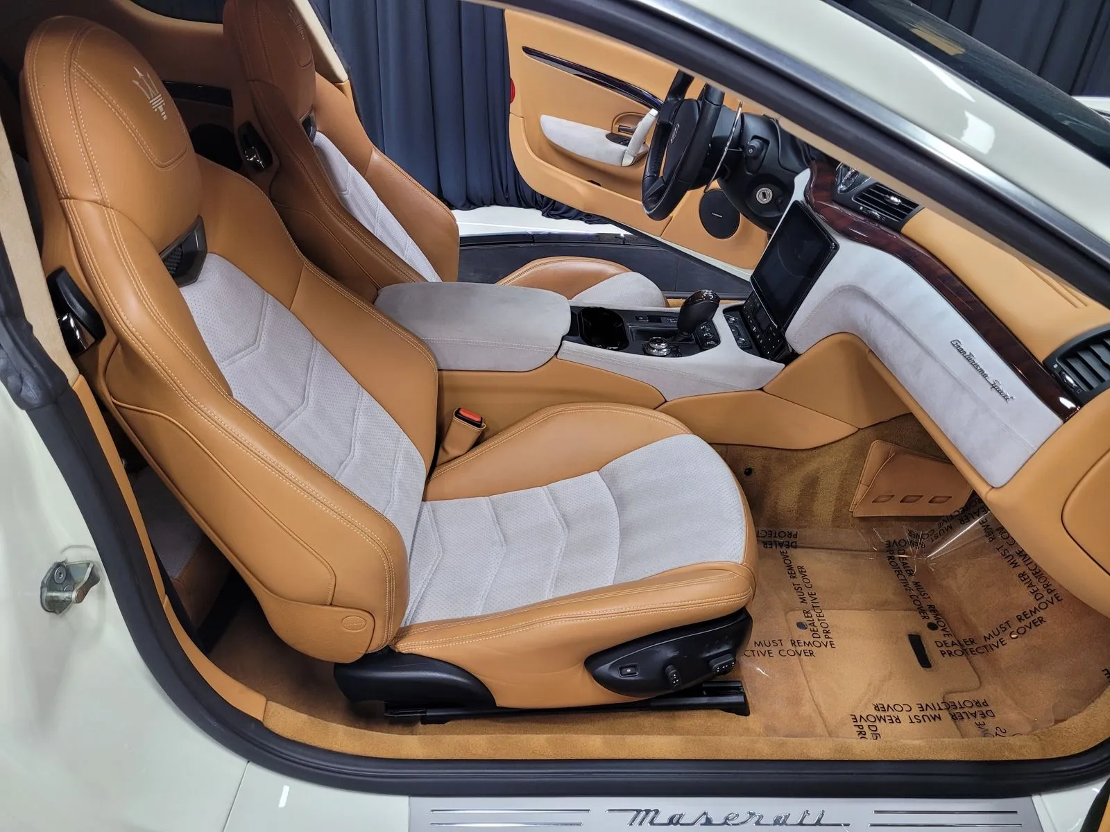 Photos of 2018 Maserati GranTurismo Sport for sale in New Albany, IN at HyperCars