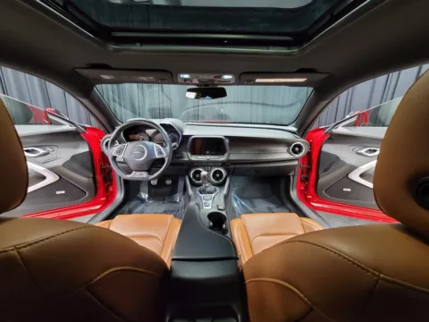 Another view of 2018 Chevrolet Camaro SS for sale in New Albany, IN at HyperCars