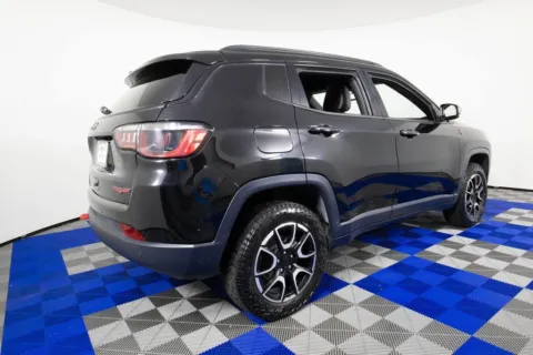 More photos of 2024 Jeep Compass Trailhawk at Apple Sport Imports, TX