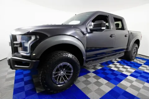 Black 2020 Ford F-150 Raptor for sale in Austin, TX