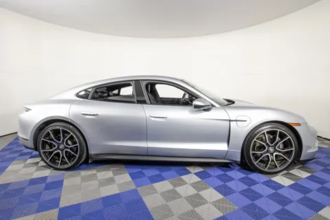 More photos of 2022 Porsche Taycan at Apple Sport Imports, TX