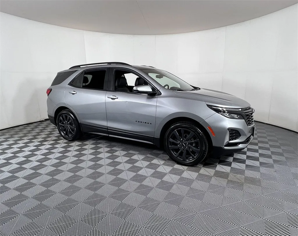 Gray 2024 Chevrolet Equinox RS for sale in Austin, TX