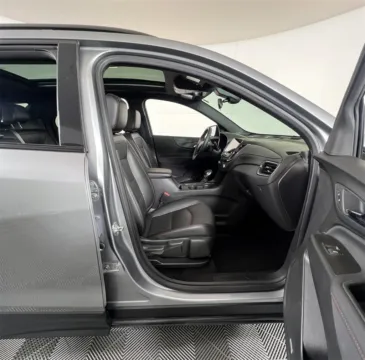 More photos of 2024 Chevrolet Equinox RS at Apple Sport Imports, TX