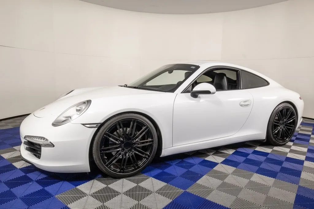 2015 Porsche 911