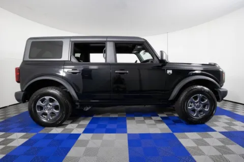 More photos of 2025 Ford Bronco Big Bend at Apple Sport Imports, TX