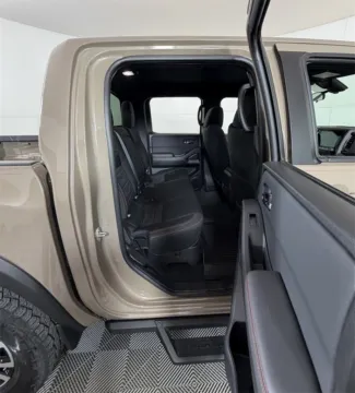 More photos of 2023 Nissan Frontier PRO-X at Apple Sport Imports, TX