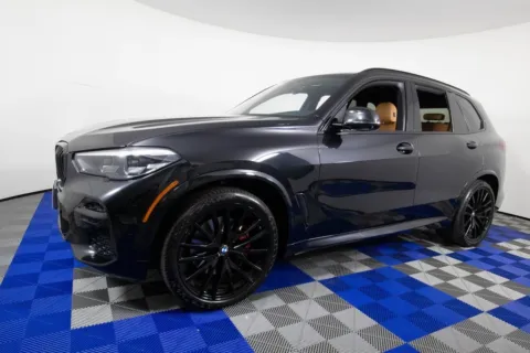 Black 2022 BMW X5 sDrive40i for sale in Austin, TX