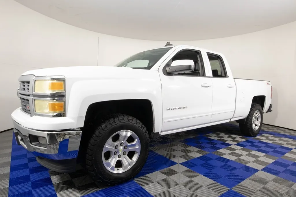 2015 Chevrolet Silverado 1500 LT's photo