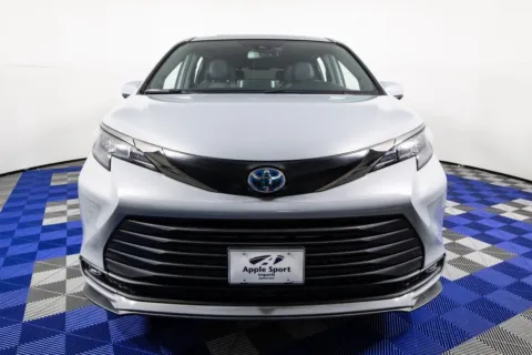 Photos of 2024 Toyota Sienna Woodland Edition for sale in Austin, TX at Apple Sport Imports