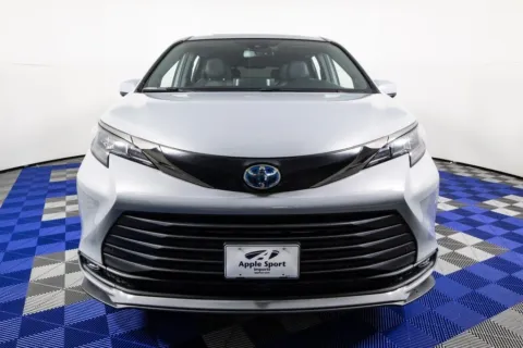 Photos of 2024 Toyota Sienna Woodland Edition for sale in Austin, TX at Apple Sport Imports
