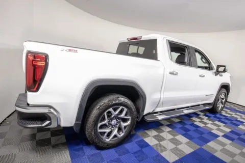 More photos of 2023 GMC Sierra 1500 SLT at Apple Sport Imports, TX