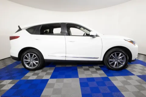 More photos of 2023 Acura RDX Technology Package at Apple Sport Imports, TX