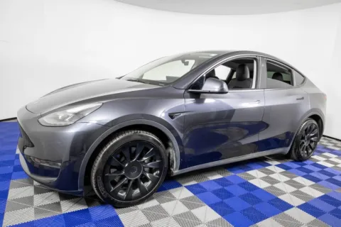 Black 2024 Tesla Model Y Long Range for sale in Austin, TX