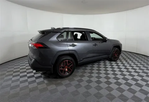 More photos of 2022 Toyota RAV4 Hybrid XLE at Apple Sport Imports, TX